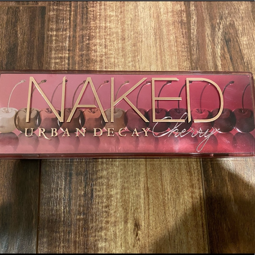 Urban decay naked cherry pallet